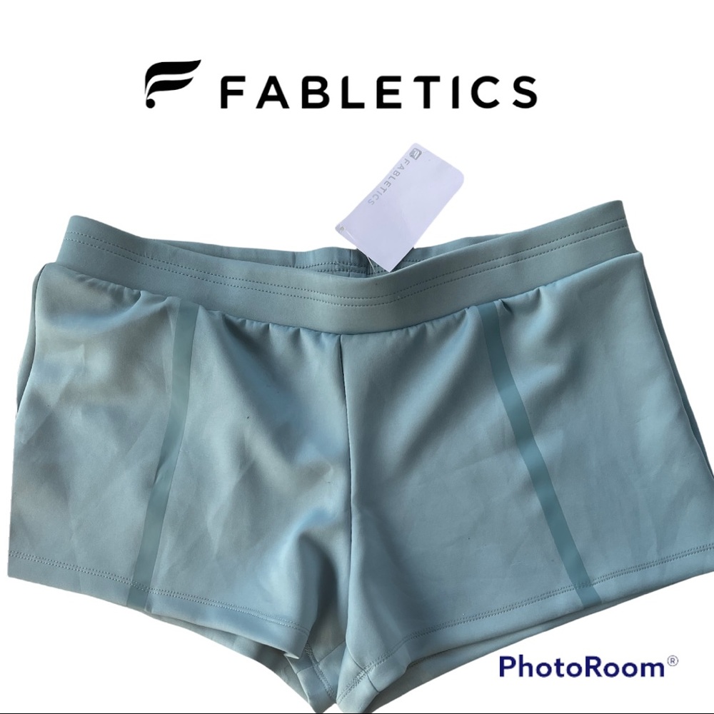NWT Fabletics | Aqua Blue New Kendall Shorts soft, stretch yoga gym work out xxl
